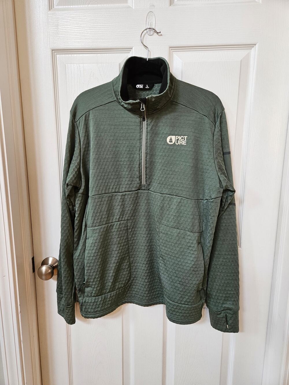Picture Organic Clothing Men's L 1/4 Zip Performance Pullover Green Thumbholes